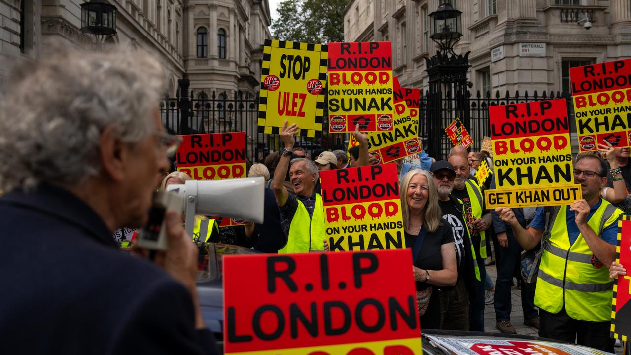 Protesters have lashed out against the expanded ULEZ. Photo: Carl Court/Getty Images, New ‘ultra-low emissions zones’ have sparked controversy in the UK. Photo: Leon Neal/Getty Images, Technology, Motoring, Motoring News, Furious UK drivers destroy government emissions cameras