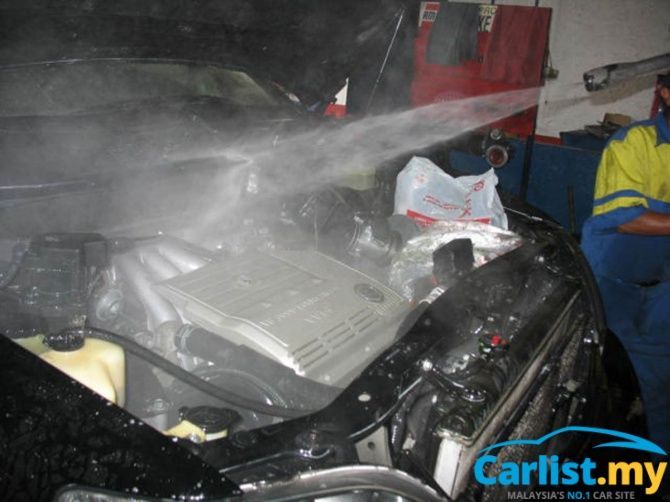 car owners' guides, the engine bay dilemma: to clean or not to clean