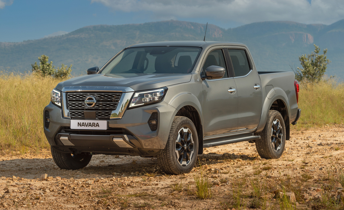 ford, isuzu, mahindra, mitsubishi, nissan, peugeot, toyota, toyota hilux, toyota hilux raider, toyota hilux raider x, bakkies competing with the new limited-edition toyota hilux