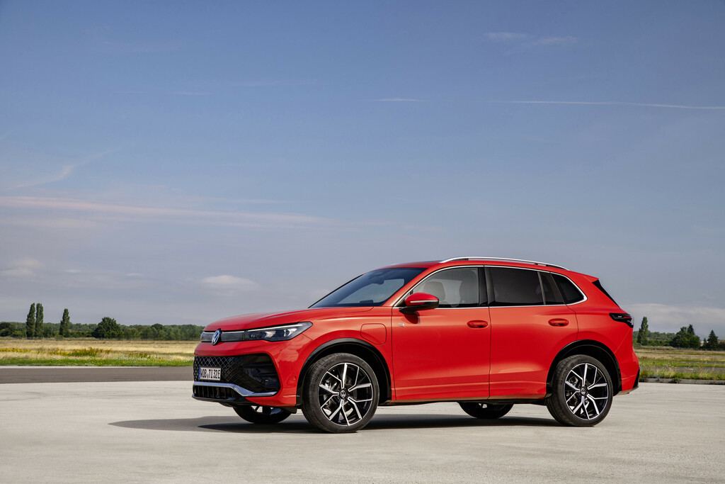 all-new volkswagen tiguan debuts with phev options