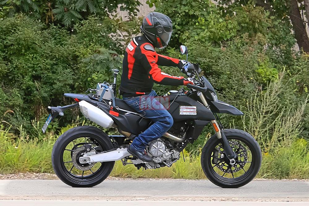 Ducati go hyper… Spyshots reveal single-cylinder supermoto in development