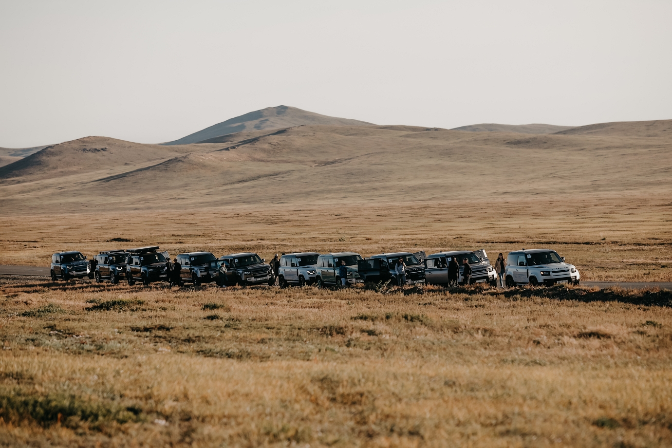 wearnes starchase, jlr, new defender, land rover, landrover, range rover, land rover, landrover, range rover, defender, land rover defender, wearnes automotive, jlr, landrover defender, jaguar land rover, wearnes starchase mongolia land rover defender experience : all roads lead to roam