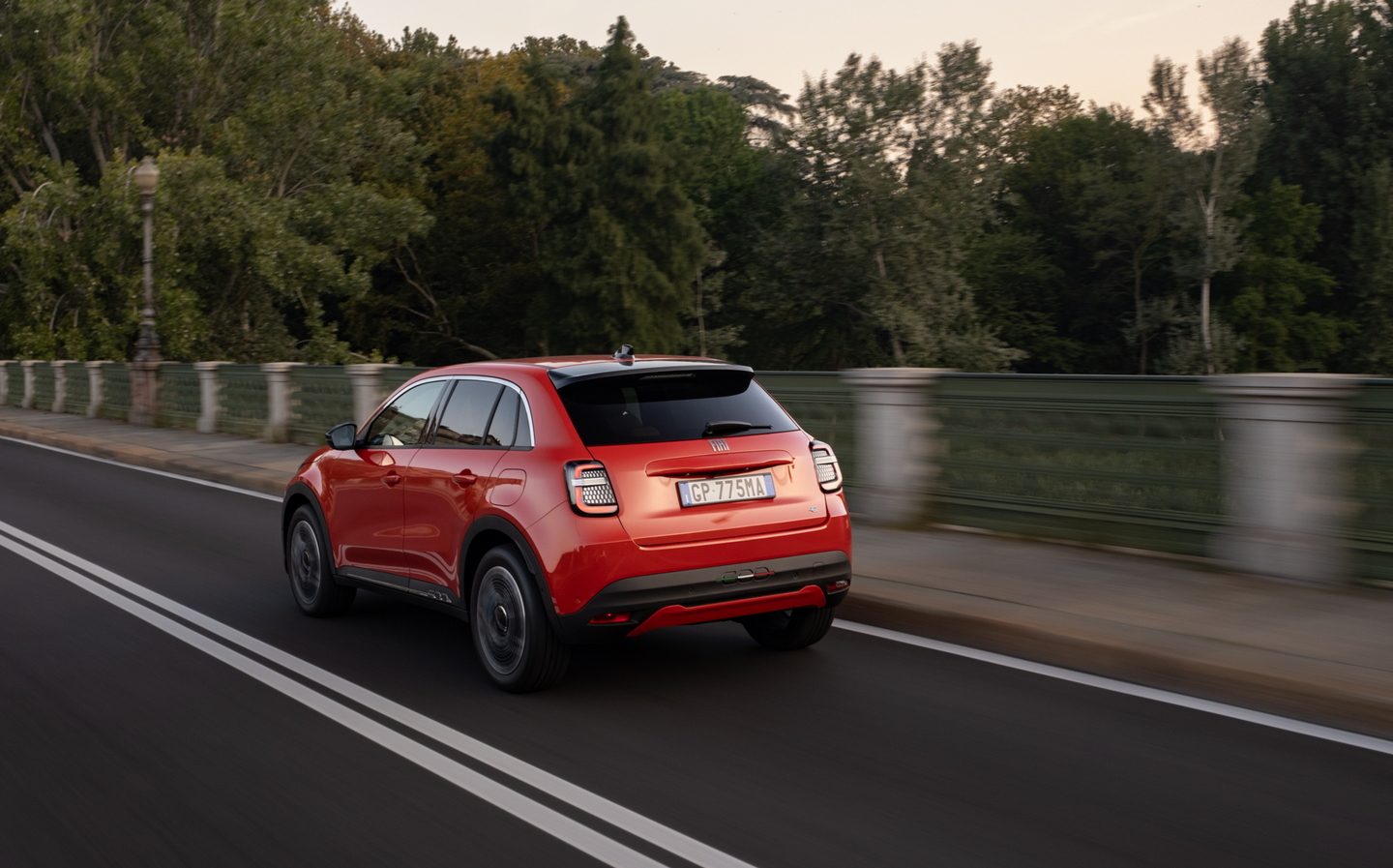 fiat, suv (small / mid-size), fiat 600e 2023 review: style over substance for pure-electric italian crossover