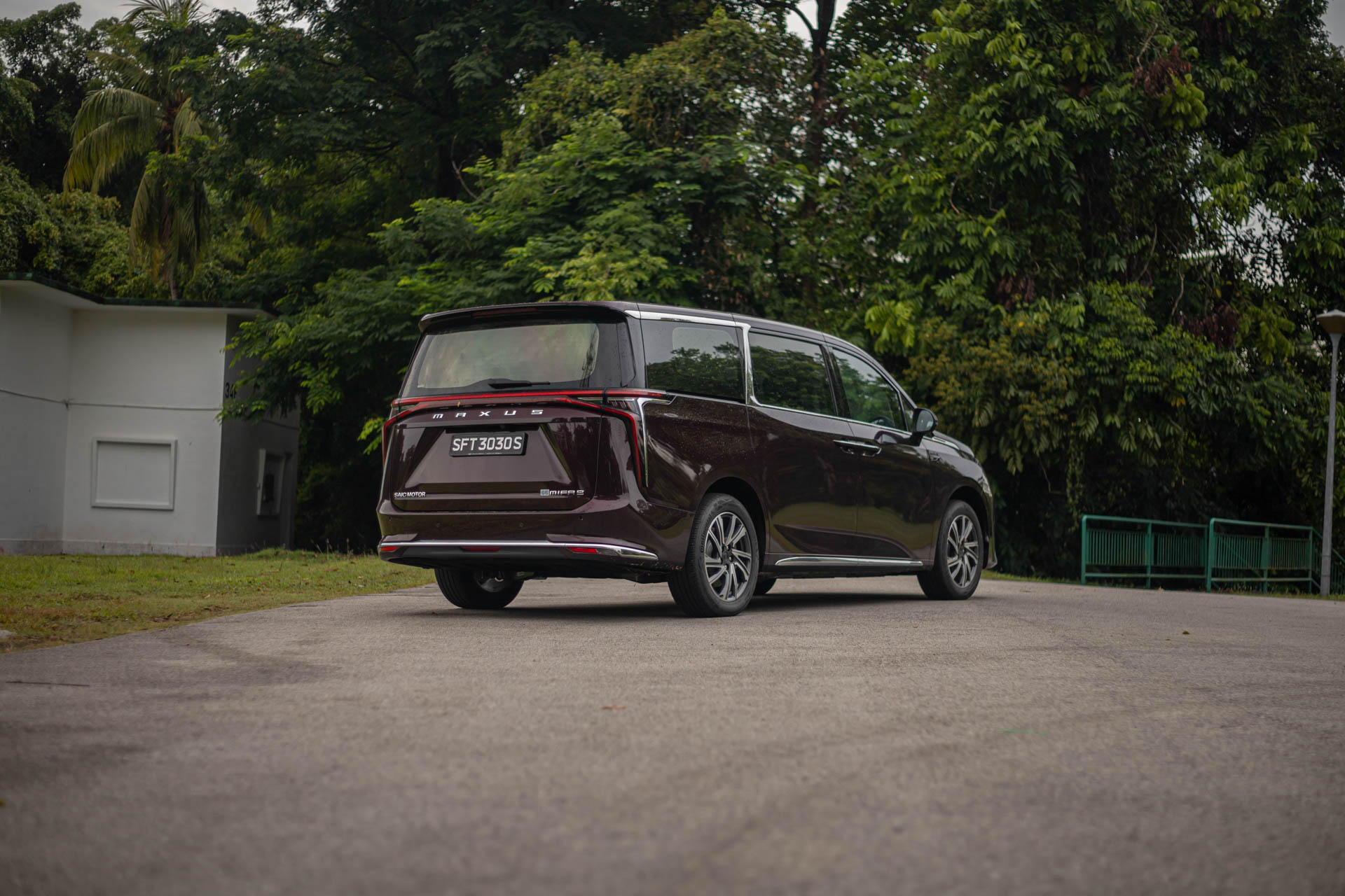 mreview: 2023 maxus mifa 9 - the best value electric luxury mpv