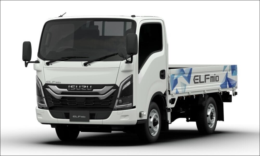 isuzu and ud trucks to display smart transport solutions at 2023 japan mobility show