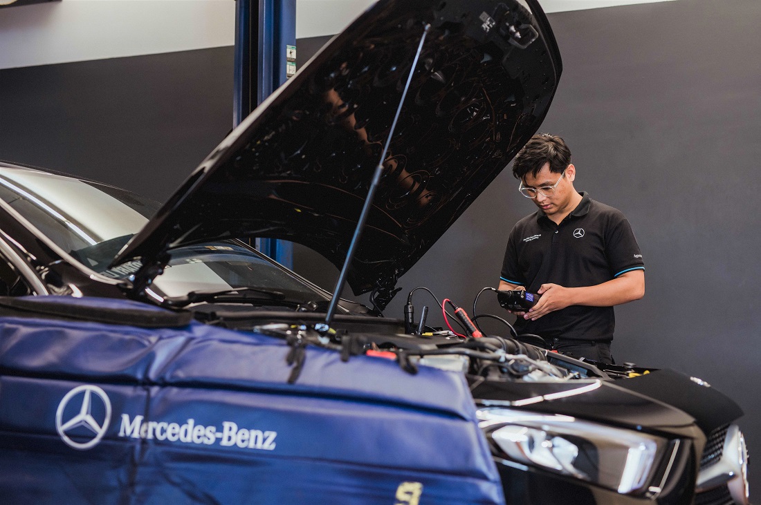 aftersales, apprenticeship, mercedes benz, mercedes-benz cars malaysia, mercedes-benz malaysia, montfort boys town, mercedes-benz apprenticeship programme adds more talent to its dealer network