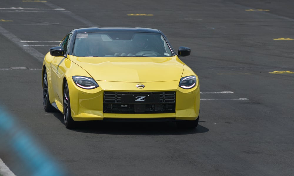 on track with the all-new nissan z