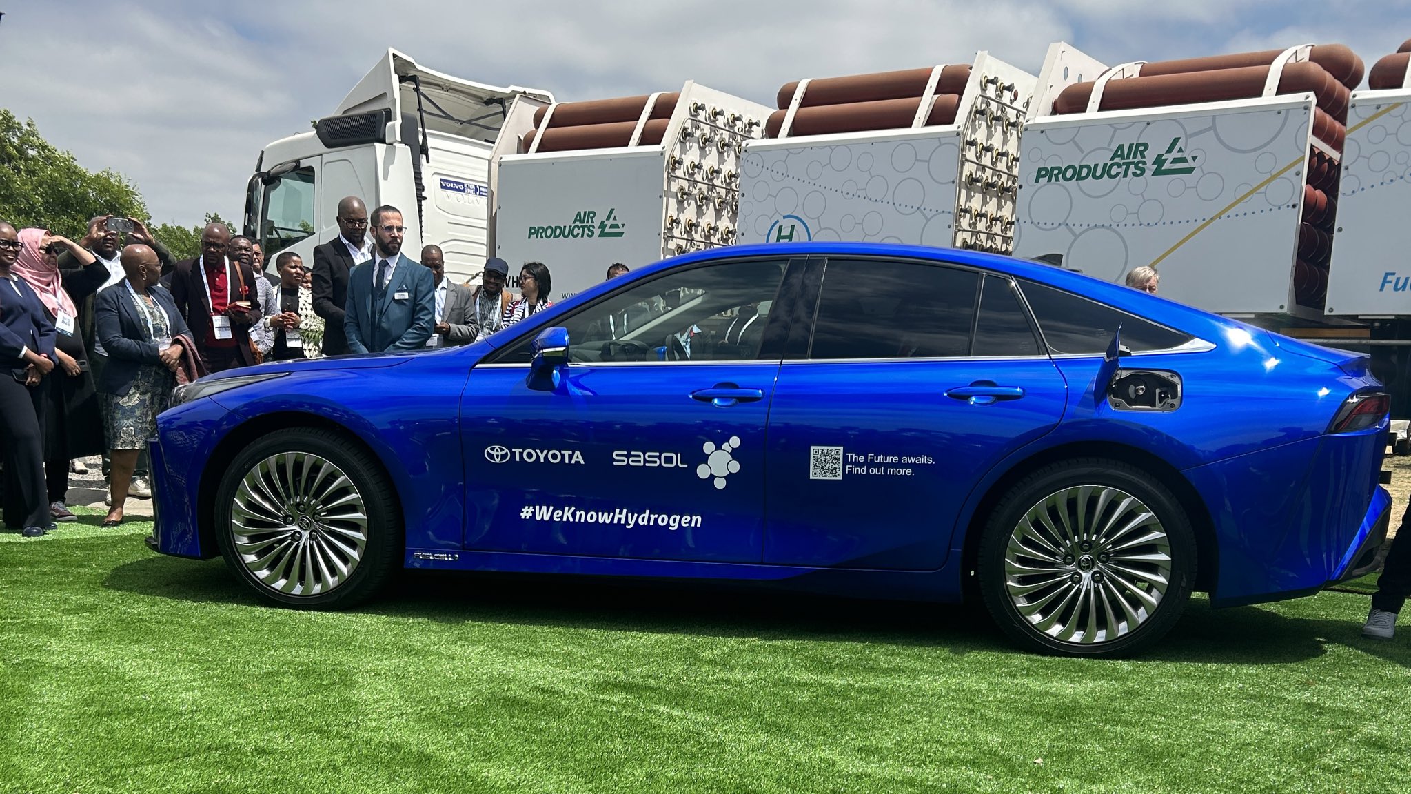 air products, green hydrogen, sasol, toyota, toyota introduces south africa’s first hydrogen-car refilling station