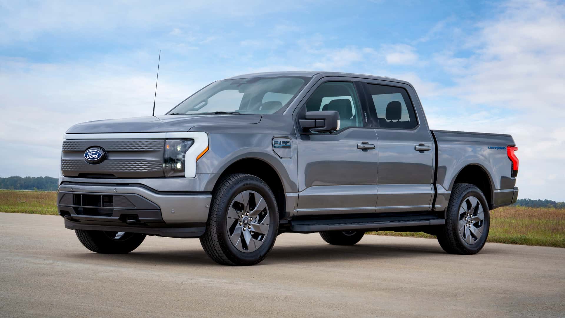 all 2024 ford f-150 lightnings come with a heat pump. here's why that's a big deal