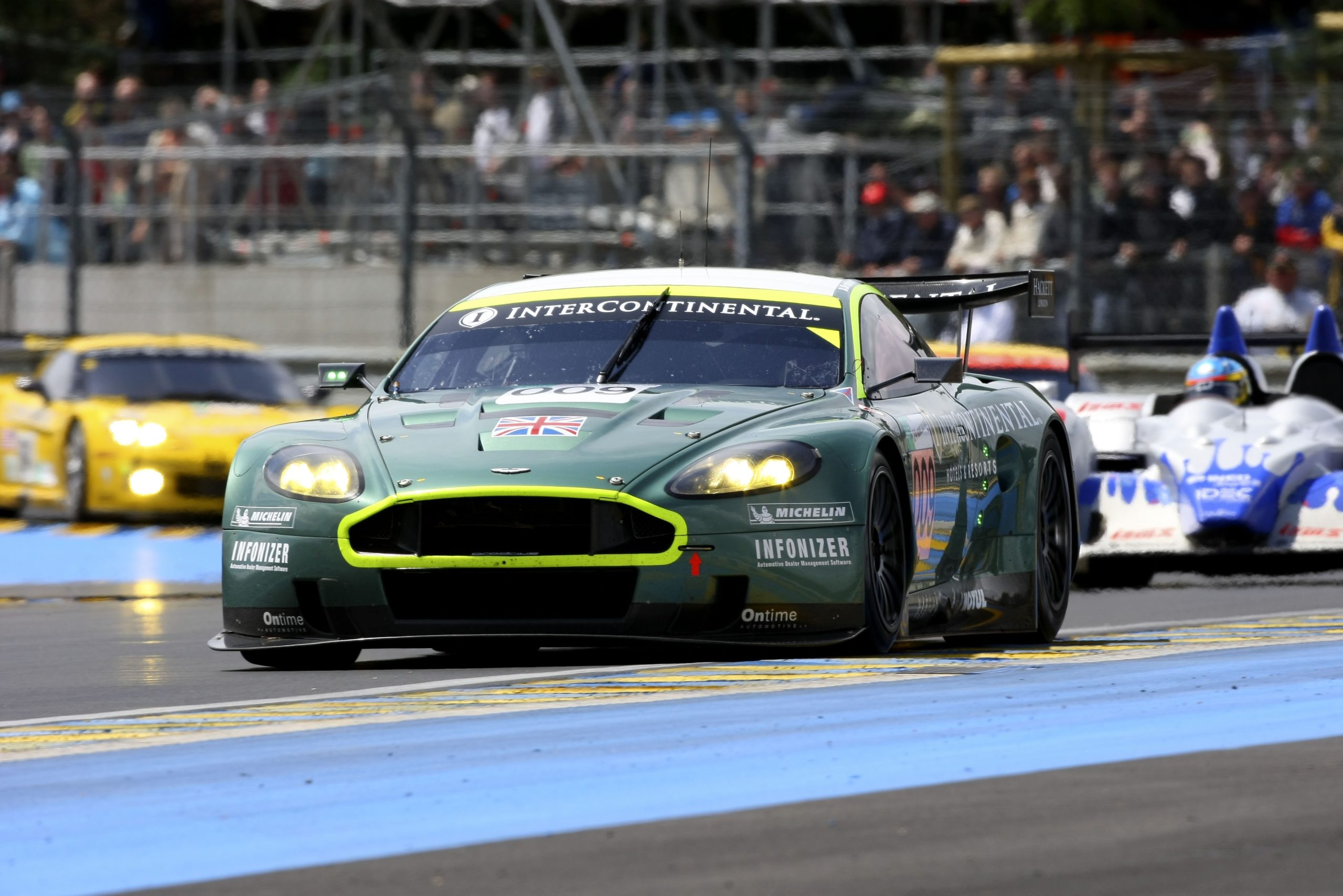 aston martin, le mans, motorsport, valkyrie, aston martin to race for outright le mans victory with valkyrie amr pro hypercar