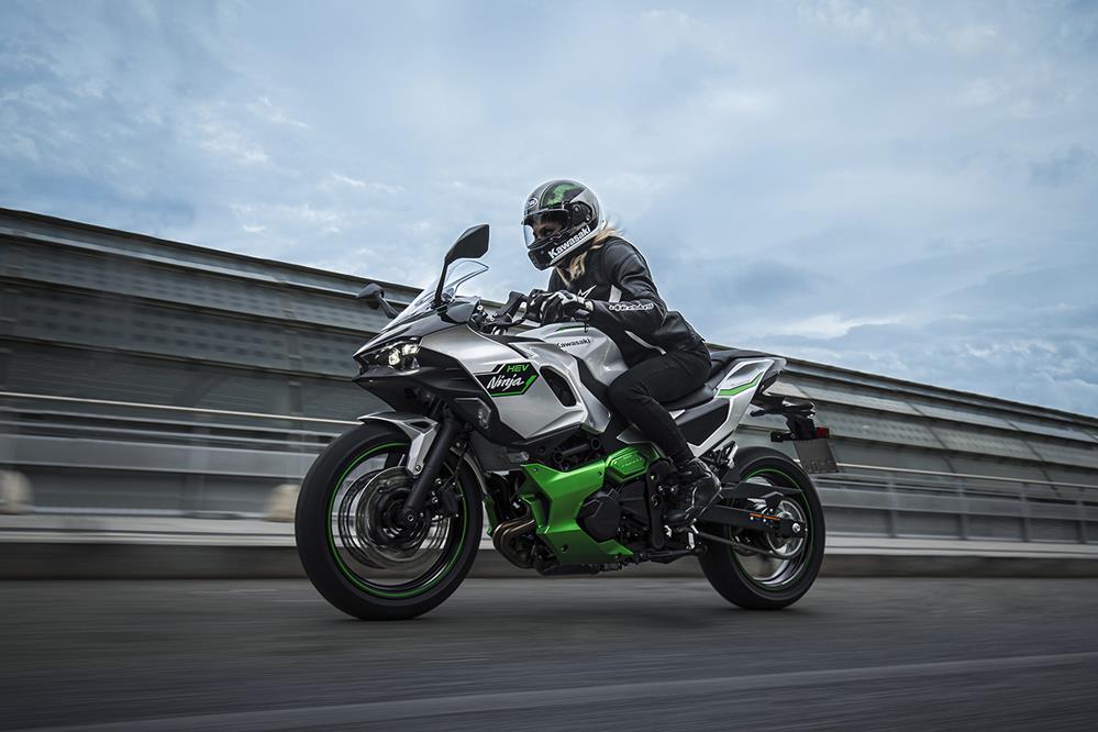 Hybrid minds: Kawasaki combine petrol and electric with new Ninja 7 HEV