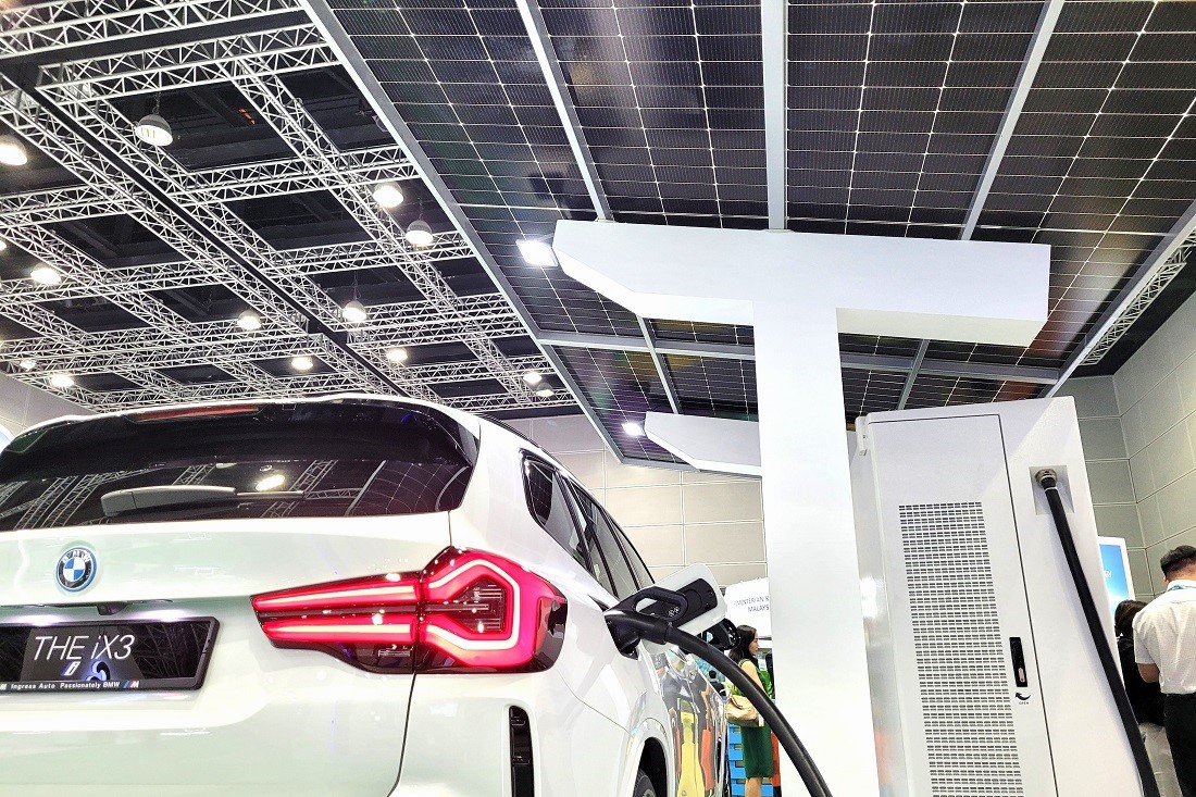 bmw group malaysia, bmw malaysia, charging facility, galaxy charge, leader energy holding berhad, leader ev solutions sdn bhd, malaysia, mini, bmw malaysia signs mou with leader energy on ev charging infrastructure