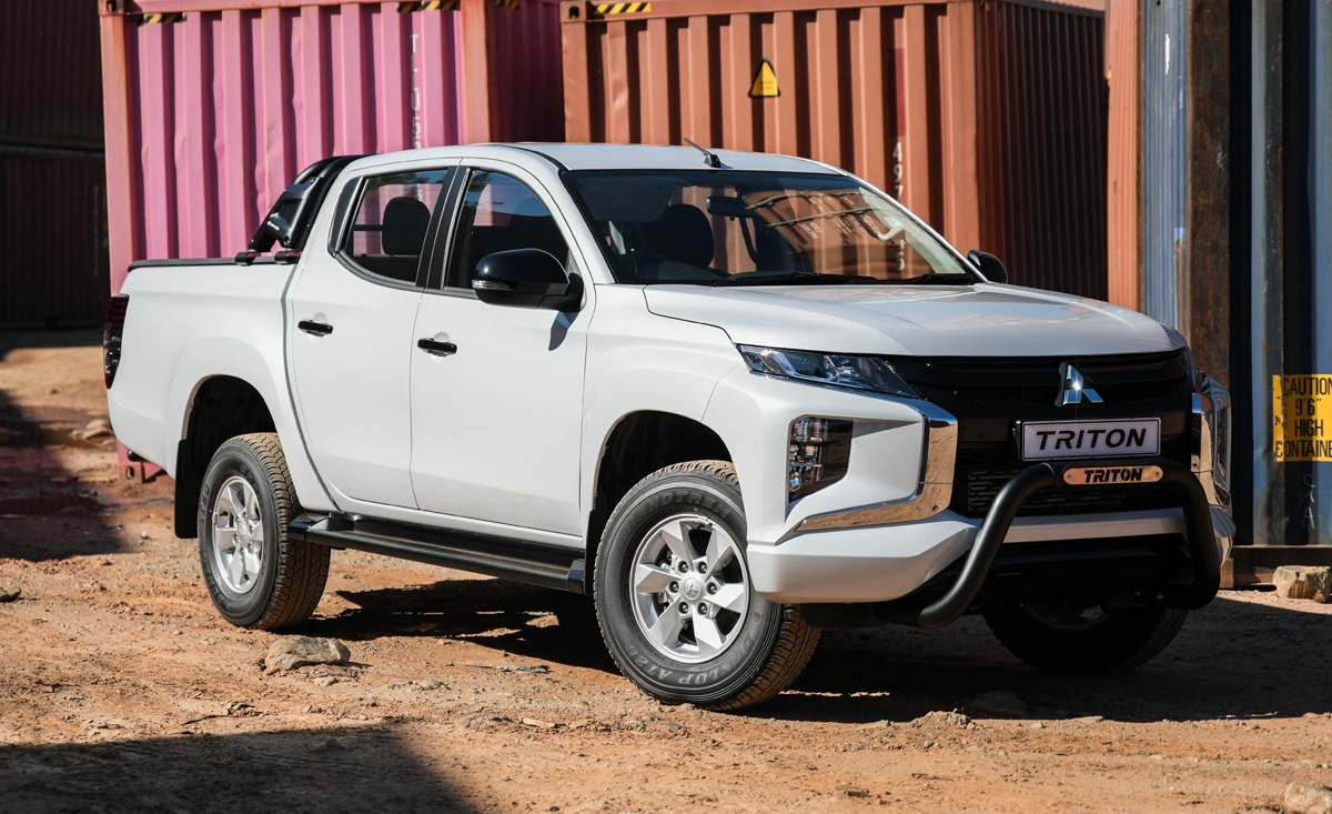 mitsubishi, mitsubishi triton, mitsubishi triton glx, limited-edition mitsubishi triton glx goes on sale in south africa – pricing and features