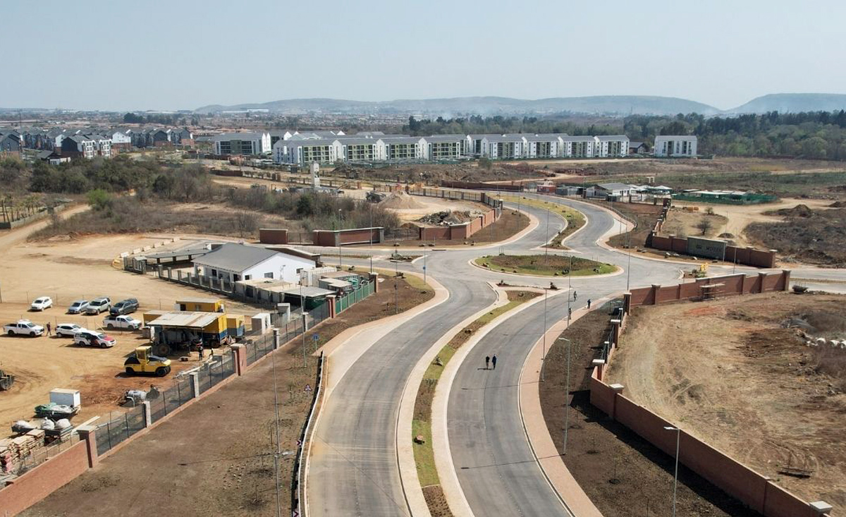 balwin properties, city of tshwane, private construction company hands over new r94-million road to city of tshwane