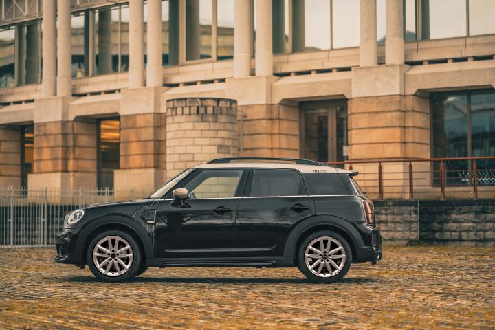 Mini Countryman Shadow Edition launched at Rs 49 lakh, Indian, Mini, Launches & Updates, Mini Countryman, Limited Edition
