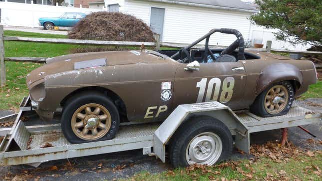Image for article titled Please Buy This Hill Climb Racer MGB So I Can Stop Dreaming About It