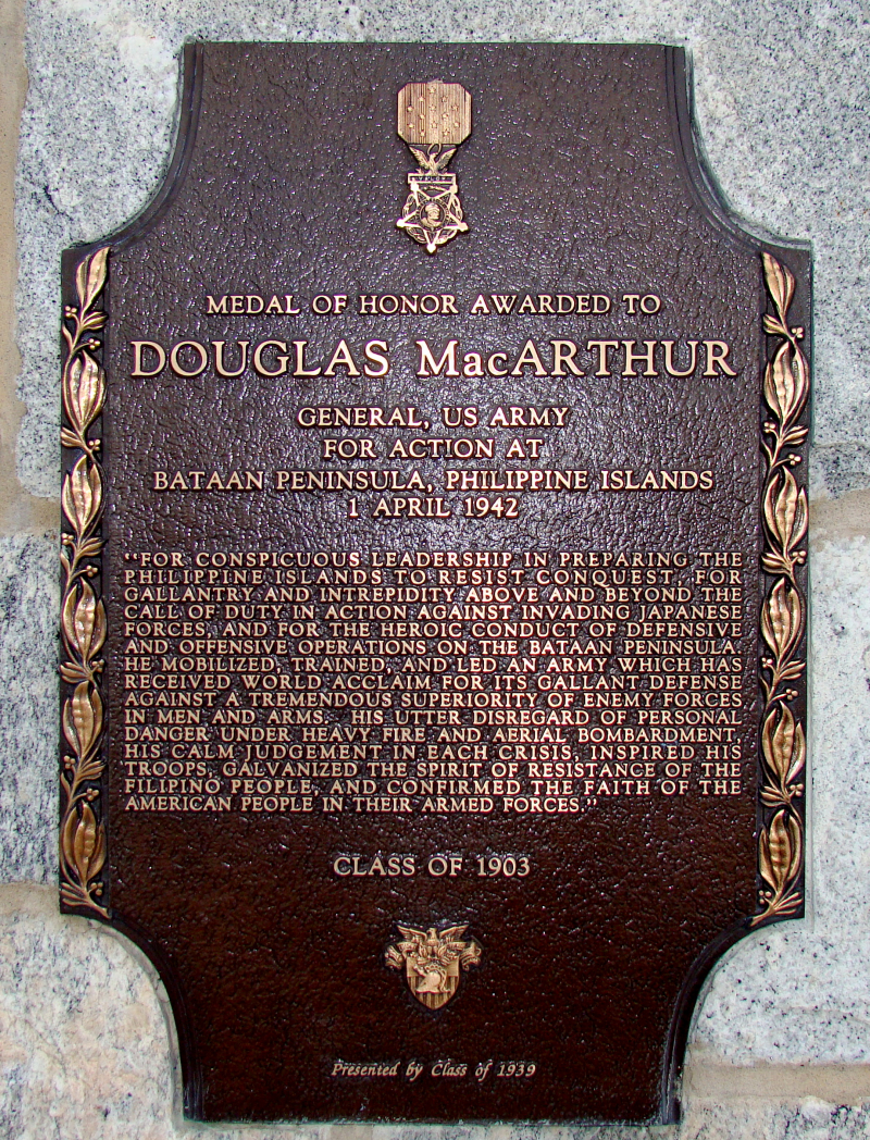 top interesting facts about douglas macarthur