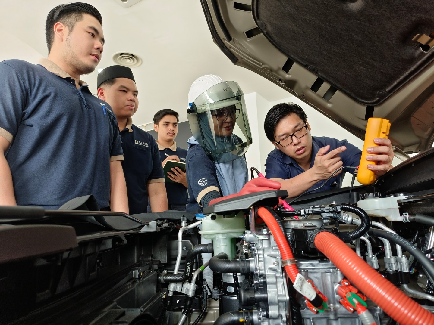 Bermaz Auto Apprentice graduates can now work in Saudi Arabia