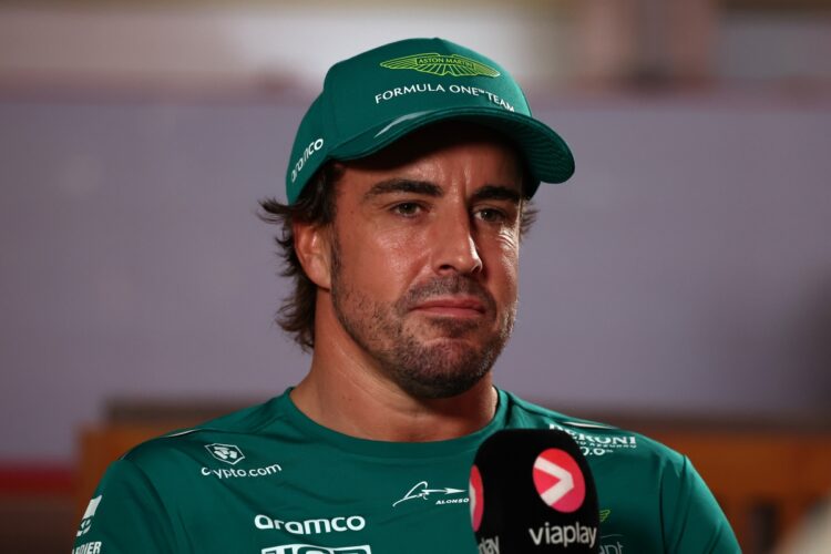Alonso, AstonMartin