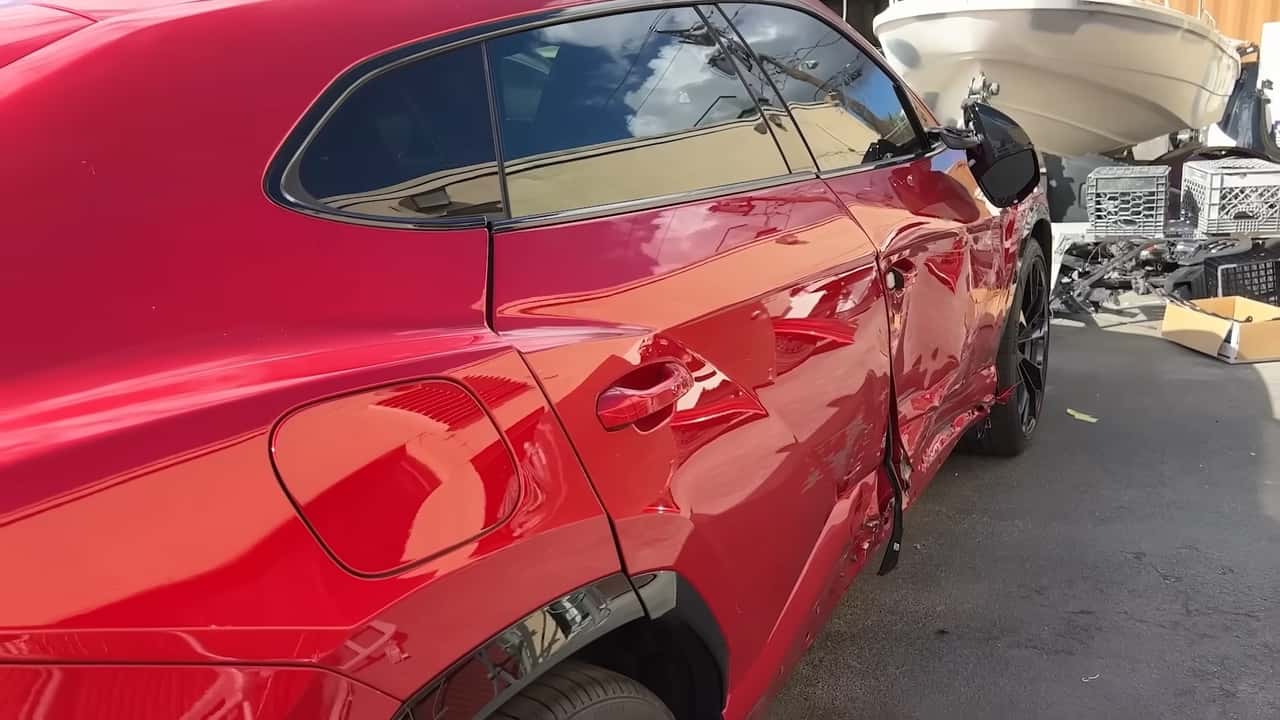 Damaged Lamborghini Urus