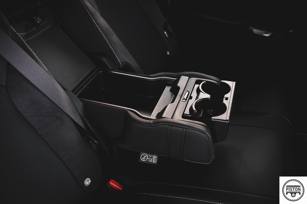 review: lexus rx 350 – understated luxury