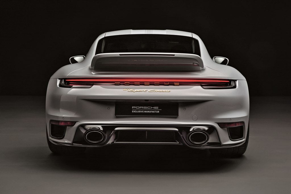 porsche’s electrified 911 expected by mid-2020s, not in 2024