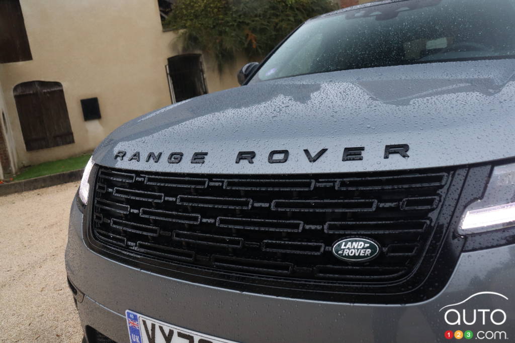 2024 range rover velar first drive: power, poise, panache