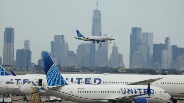 Image for article titled United Flight Attendants Sue Over Racism Allegations On LA Dodger Charter Flights
