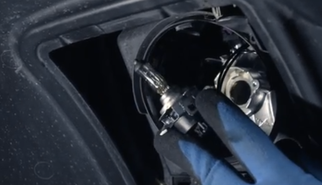 how to replace a headlight bulb on a bmw x1