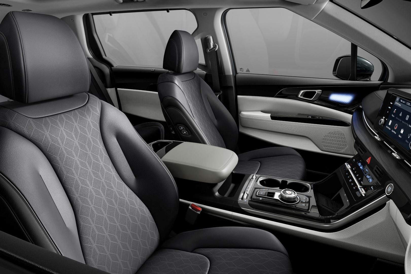 Kia Carnival 11-seater CKD is here for RM213,888