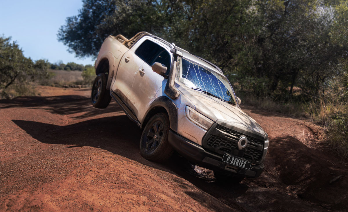 ford, isuzu, jeep, mahindra, mazda, mitsubishi, nissan, peugeot, toyota, best-selling bakkies in south africa – models and pricing
