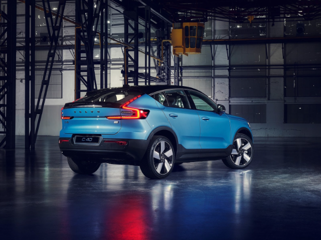 how popular is the volvo c40 recharge?