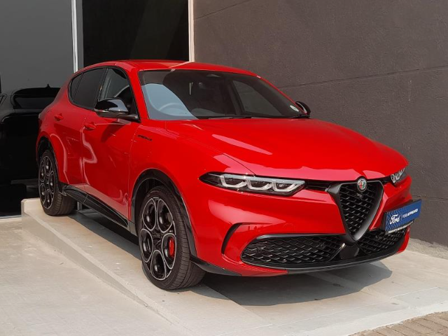 how many seats are there in the alfa romeo tonale?