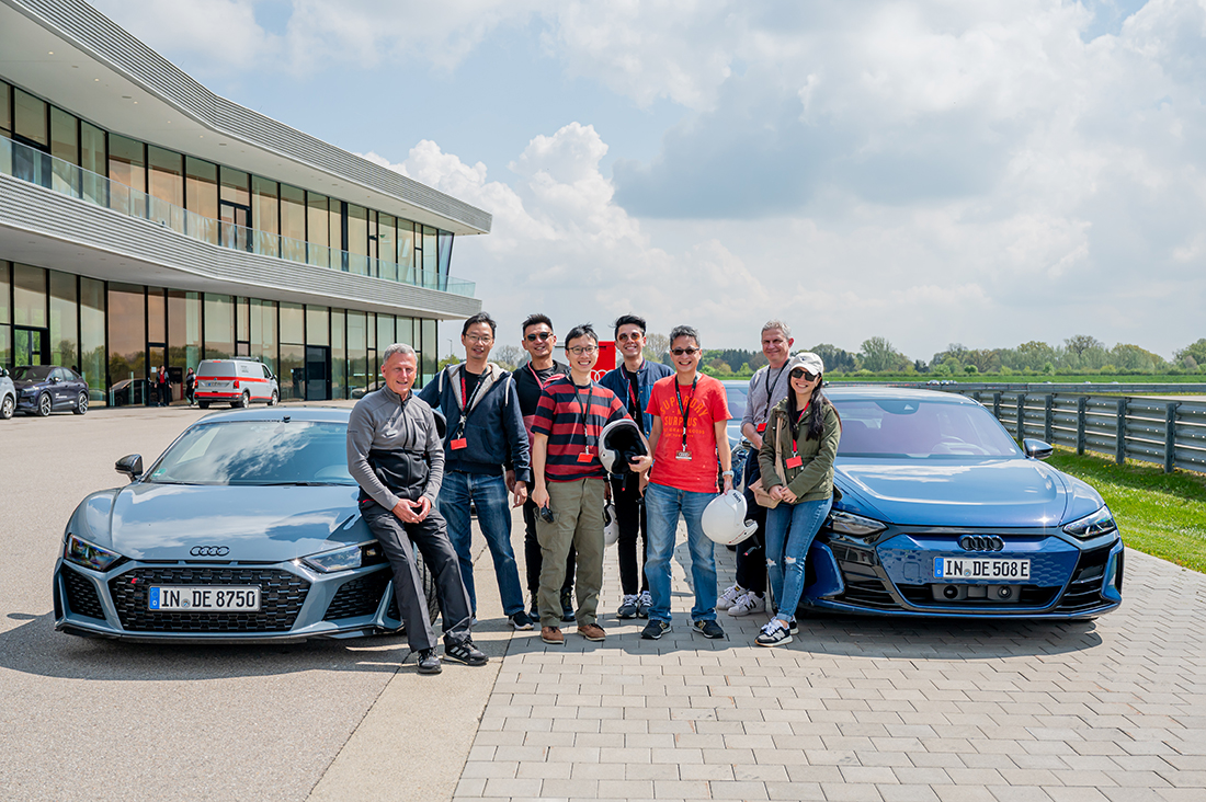 audi, audi r8, v10, supercar, audi rs e-tron gt, ev, trackday, audi driving experience, audi, audi r8, audi r8 v10 performance, audi rs e-tron gt, audi driving experience, trackday, we bid the iconic audi r8 adieu with a proper track experience
