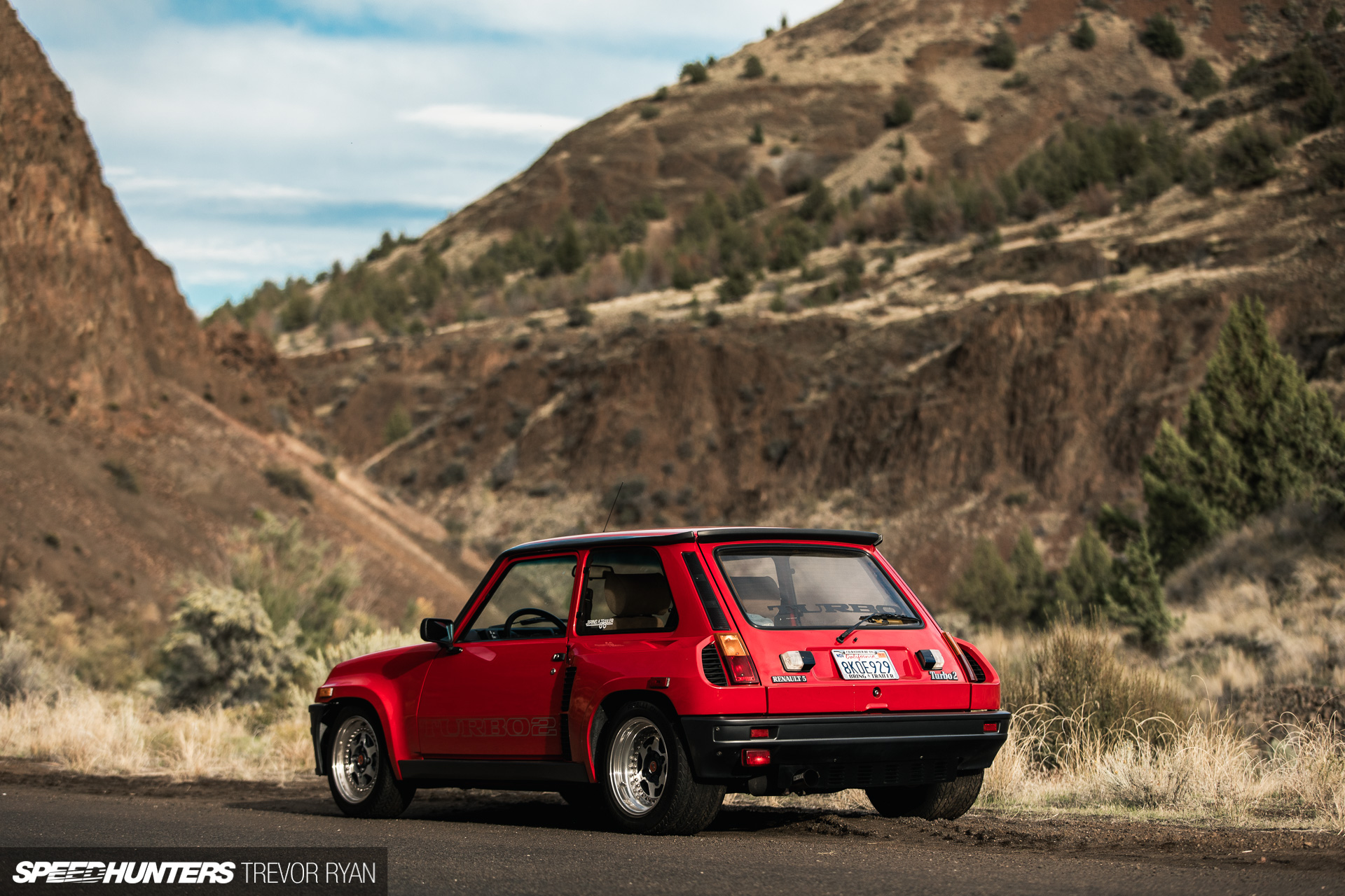 usa, speedhunting, road rally, renault, rally, r5 turbo 2, project 345, overcrest rally 2023, overcrest rally, oregon, m3, e36, car culture, bmw, 5 turbo 2, what is the overcrest rally?