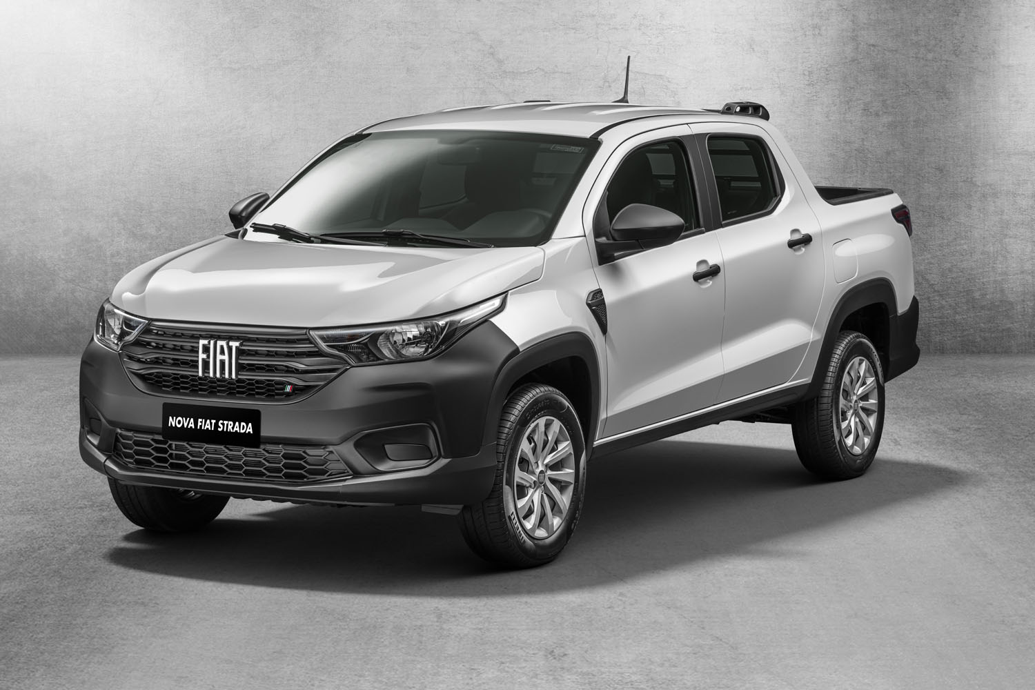 fiat, fiat strada, nissan, nissan np200, the fiat strada is coming back to africa – but we can’t have it