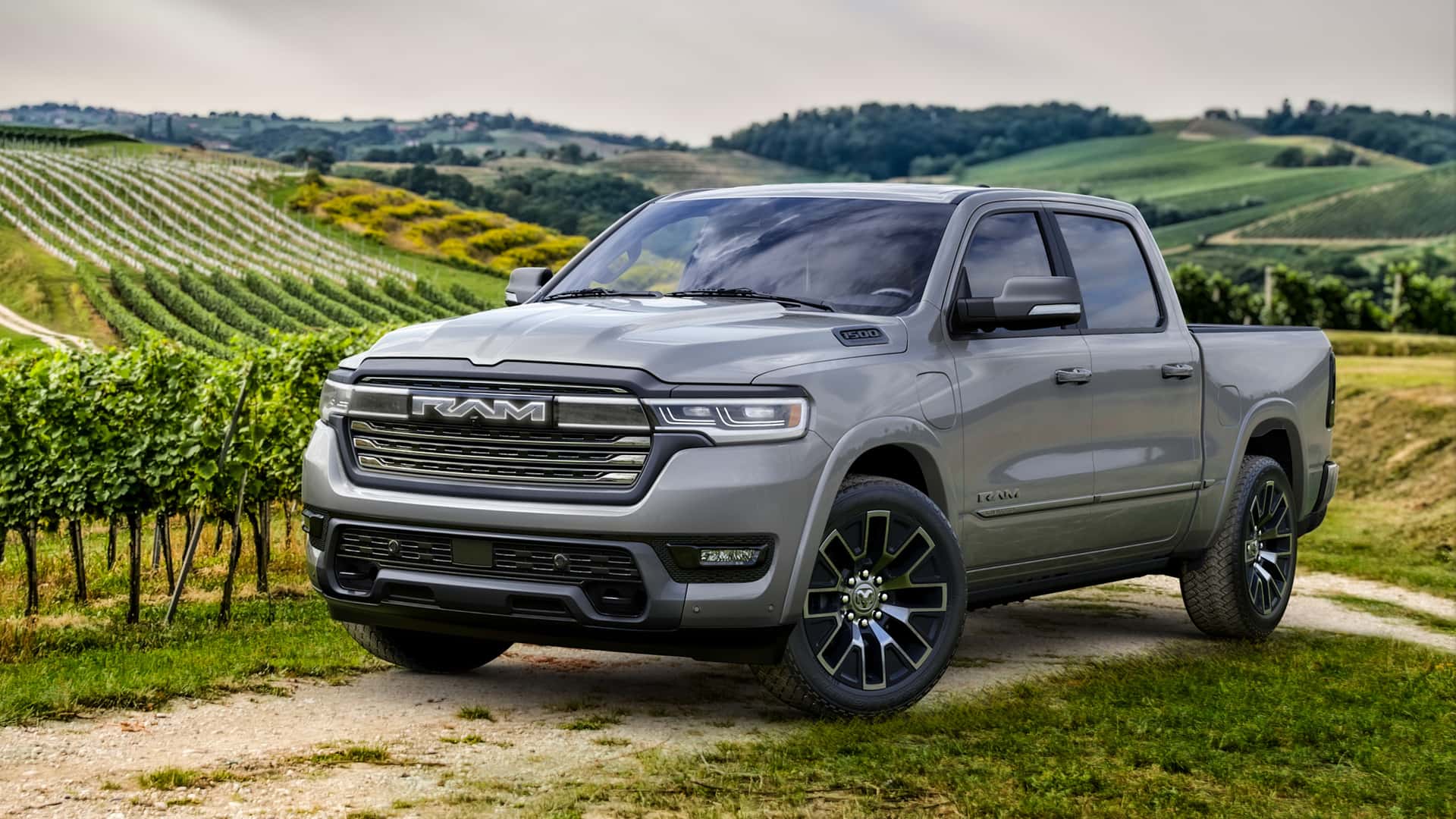 here's why the electric 2025 ram ramcharger got a v6 engine