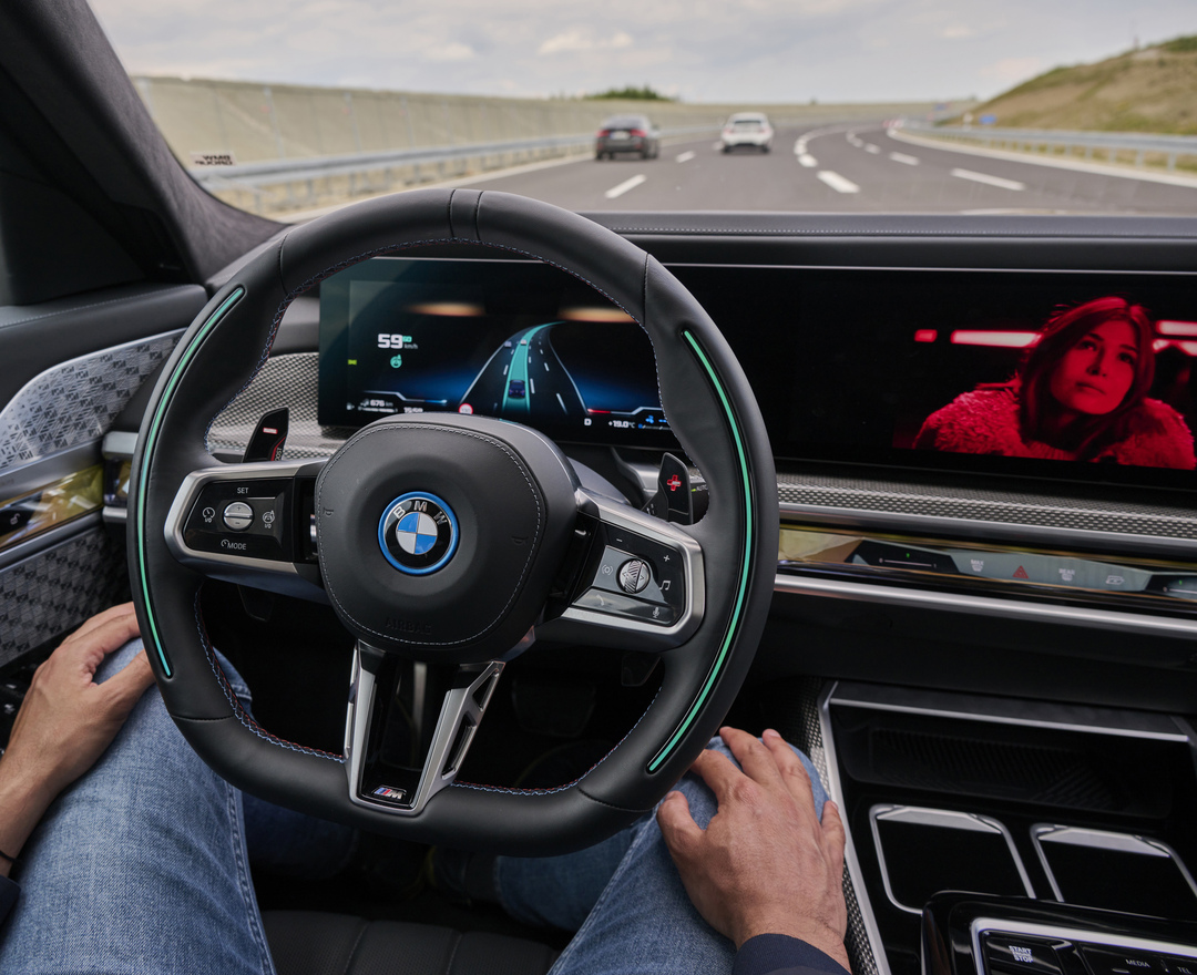 level 3 highly automated driving available in the new bmw 7 series
