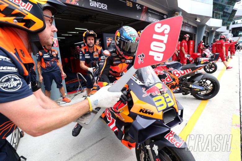 motogp malaysia: brad binder: “massive issue braking, nearly hit the guy in front”