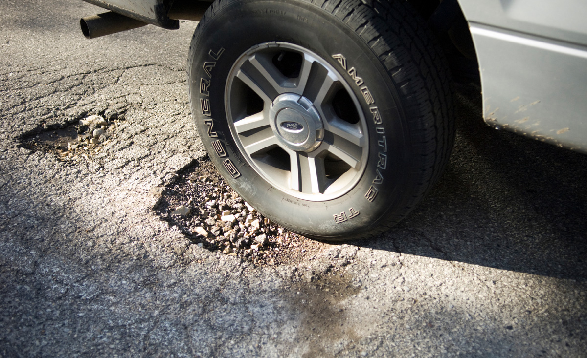 car insurance, pothole, santam, south africa’s largest insurer reveals high cost of the average pothole claim