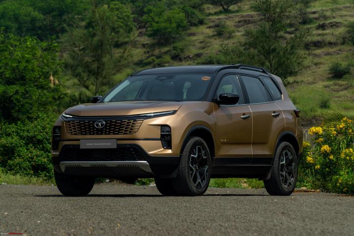 Safari facelift v/s XUV700 AX5: Test drive observations and pros & cons, Indian, Member Content, 2023 Tata Safari Facelift, Mahindra XUV700, Which Car
