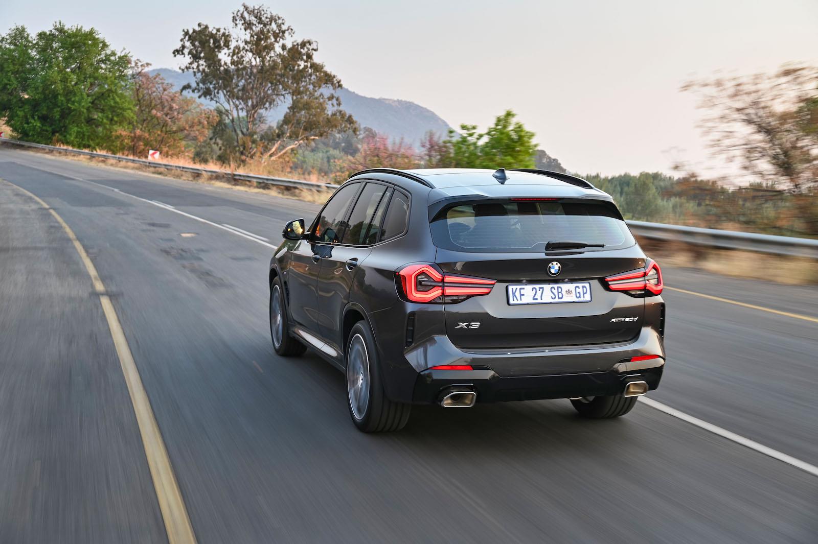 what is the bmw x3 top speed?