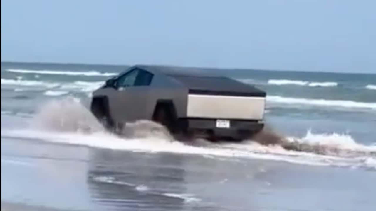 tesla cybertruck seen driving into the gulf of mexico. boat mode on?