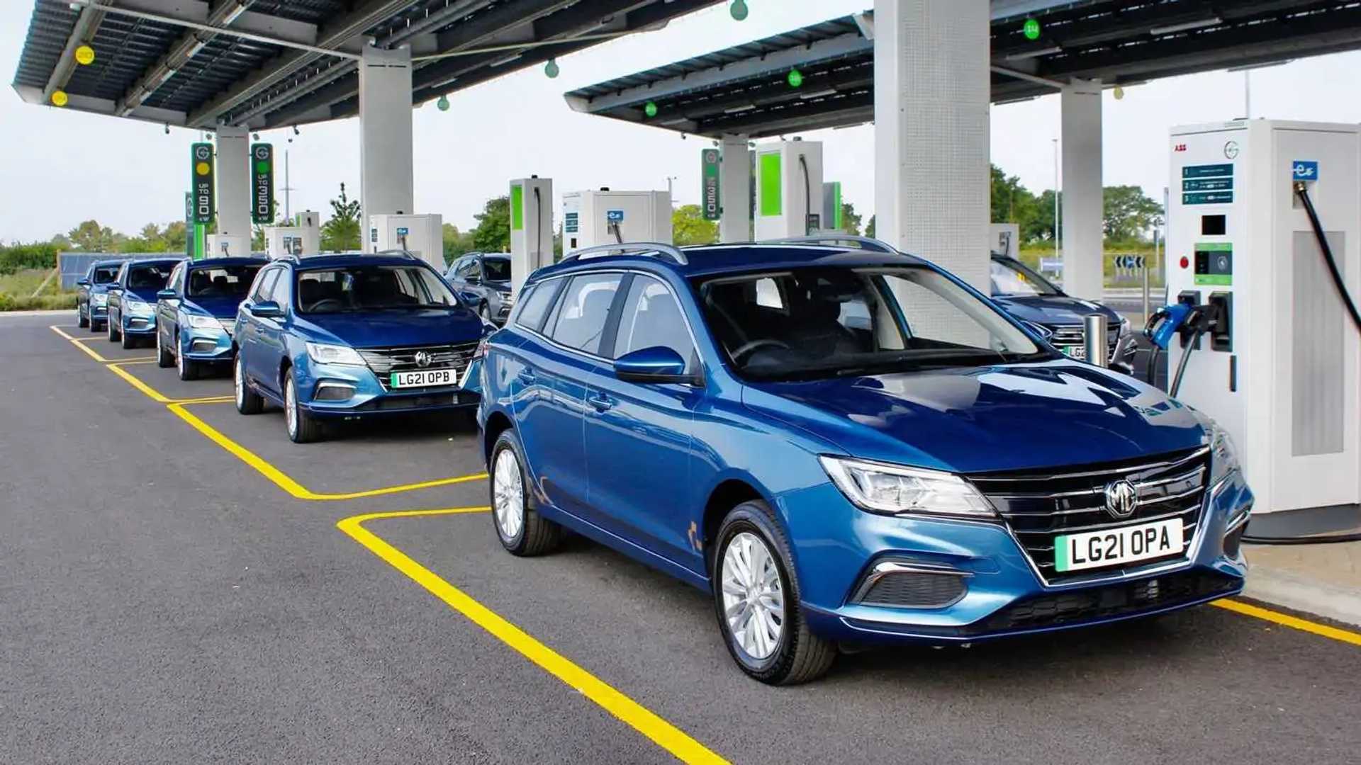 here’s how an affordable chinese-made ev holds up after 100,000 miles