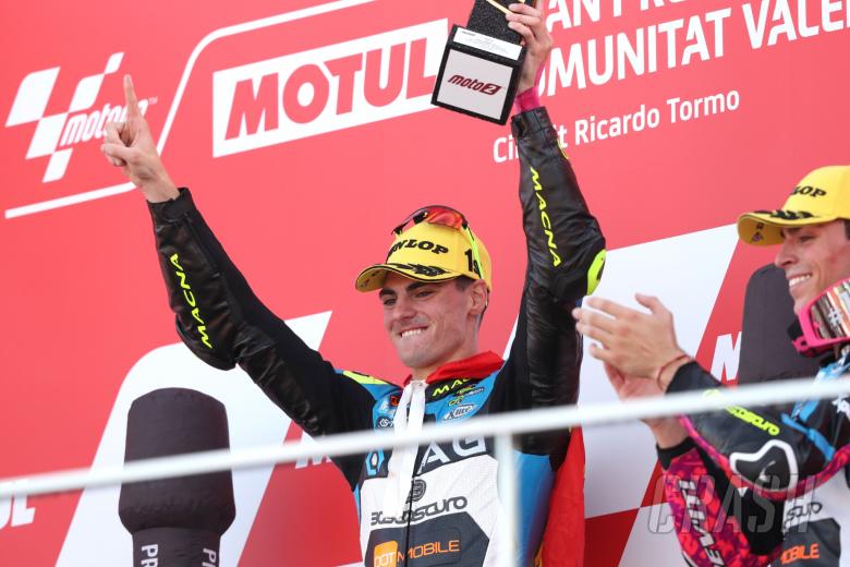 valencia moto2: runaway win takes aldeguer to four in a row