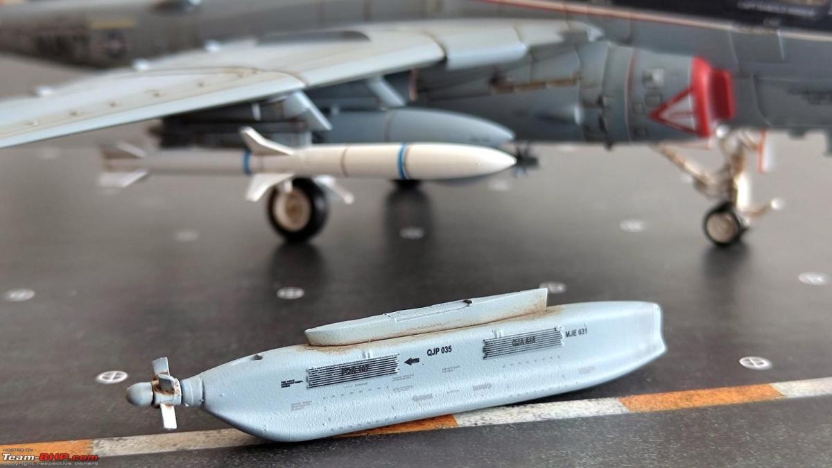 Scale models of four fighter aircraft with great attention to detail, Indian, Member Content, Scale Models, Aircraft, Navy